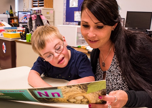 photo of a student reading